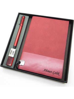 Signator® Codex | N144 Kişiye Özel Defterli Set - Isme Özel Kırmızı Kalem + Isme Özel Kırmızı Defter + Isme Özel 32 GB USB Bellek| Isme Özel Kutusunda Hediyelik Set