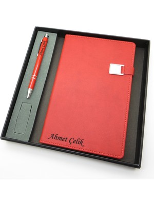 Signator® Codex | N121 Kişiye Özel Defterli Set - Isme Özel Kırmızı Kalem + Isme Özel Kırmızı Defter | Isme Özel Kutusunda Hediyelik Set