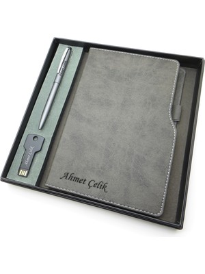 Signator® Codex | N234 Kişiye Özel Defterli Set - Scrikss Isme Özel Gri Kalem + Isme Özel Gri Defter + Isme Özel 32 GB USB Bellek| Isme Özel Kutusunda Hediyelik Set