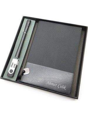 Signator® Codex | N152 Kişiye Özel Defterli Set - Isme Özel Siyah Kalem + Isme Özel Siyah Defter + Isme Özel 32 GB USB Bellek| Isme Özel Kutusunda Hediyelik Set