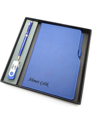 Signator® Codex | N157 Kişiye Özel Defterli Set - Isme Özel Mavi Kalem + Isme Özel Mavi Defter + Isme Özel 32 GB USB Bellek| Isme Özel Kutusunda Hediyelik Set