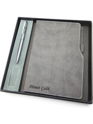 Signator® Codex | N233 Kişiye Özel Defterli Set - Scrikss Isme Özel Gri Kalem + Isme Özel Gri Defter | Isme Özel Kutusunda Hediyelik Set