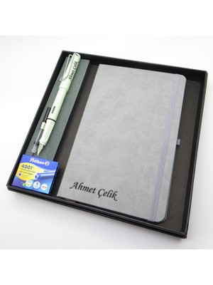 Signator® Codex | N321 Kişiye Özel Defterli Set - Isme Özel Pastel Yeşil Dolma Kalem + Isme Özel Gri Defter + Yedek Kartuş| Isme Özel Kutusunda Hediyelik Set