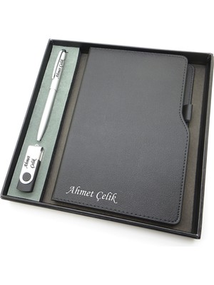Signator® Codex | N238 Kişiye Özel Defterli Set - Scrikss Isme Özel Gümüş Kalem + Isme Özel Siyah Defter + Isme Özel 32 GB USB Bellek | Isme Özel Kutusunda Hediyelik Set