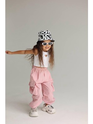 Kız Çocuk Pamuklu Pembe Cepli Kargo Pantolonlu Takım - Kalp Detaylı Crop Atlet