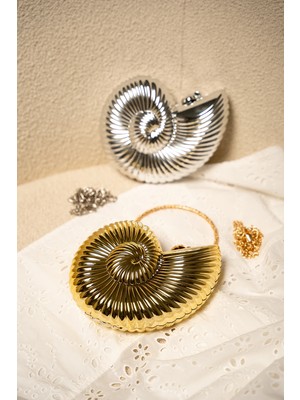 Salyangoz Detaylı Abiye Çanta