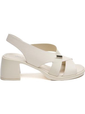 Günlük Hakiki Deri Topuklu Kadın Sandalet