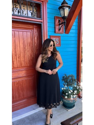 Arben Boutique Kadın Kolsuz Etek Ucu Lazer Kesim Çiçek Desenli Midi Boy Janjan Krep Elbise