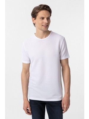 Beyaz Slim Fit Armürlü Bisiklet Yaka Tişört