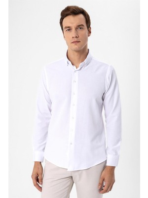 Beyaz Slim Fit Düz Düğmeli Yaka Gömlek