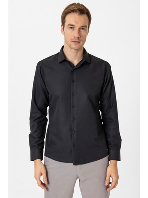 Siyah Slim Fit Armürlü Klasik Yaka Gömlek