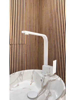 Kare Mutfak Batarayası Pirinç  Gövde Paslanmaz Boru Sıcak Soğuk Suçıkışlı