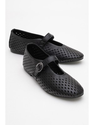Arian Siyah Cilt Hakiki Deri Delikli Kadın Babet Ayakkabı