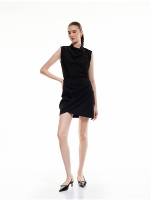 Koton Drape Detaylı Kolsuz Degaje Yaka Kruvaze Mini Elbise