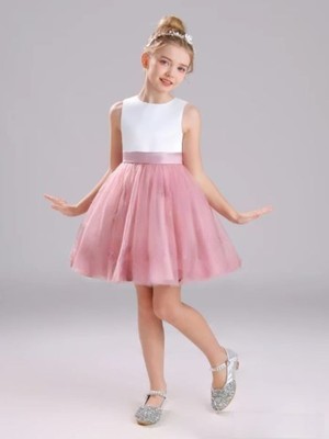 Zarif Sade Sudem Elbise Modelimiz Üst Beyaz Alt Pudra Elbise