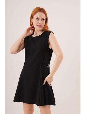 Trend Befaon Yanları Zincir Detaylı Sıfır Kol Siyah Mini Elbise