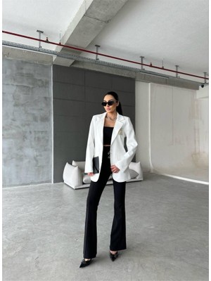 Janes Ello Etiketli Çengelli Iğne Detaylı Ceket - Beyaz