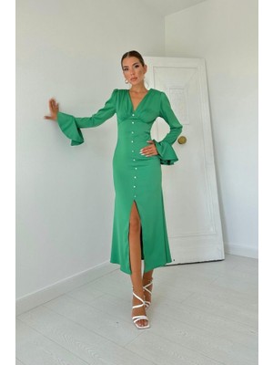 Janes Yeşil Önü Düğmeli Yırtmaçlı Saten Elbise
