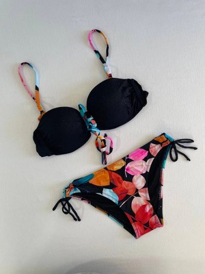 Kadın Siyah Taş Işlemeli Astarlı Bikini Takım HZL25S-LC207