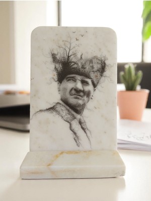 Mermer Masaüstü Atatürk Portresi – (Dijital Baskı)