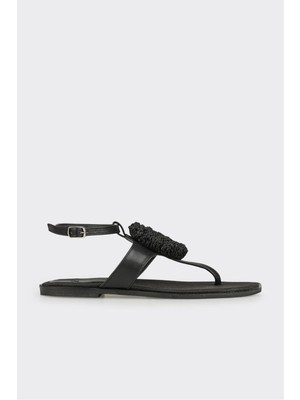 Siyah Kadın Parmak Arası Sandalet