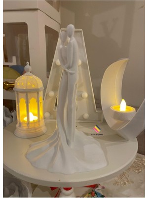 Romantik Çift Biblo - 22CM Şık ve Modern Masaüstü Biblo Dekorasyon Hediye Figür Ev Ofis Süs