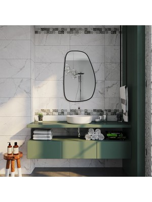 Asimetrik Banyo Duvar Aynası – Modern Mdf Siyah Çerçeveli, Mermer Yüzey Uyumlu Tasarım (AYP192)