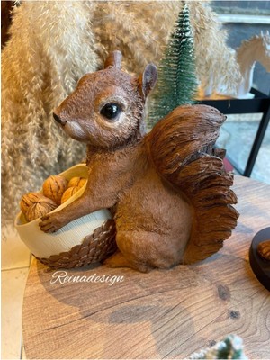 Dekoratif Sepetli Sincap