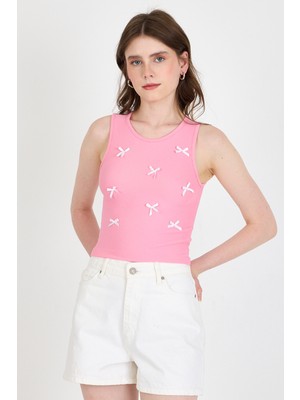 Pembe Fiyonk Işlemeli Crop Örme Atlet 0849