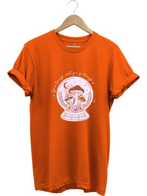 Vintage Retro Streetwear Poster Mantar Küresi Baskılı %100 Pamuk Regular Fit Bisiklet Yaka T-Shirt