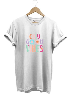 Only Good Vibes Baskılı Papatya Desenli Renkli %100 Pamuk Regular Fit Bisiklet Yaka T-Shirt