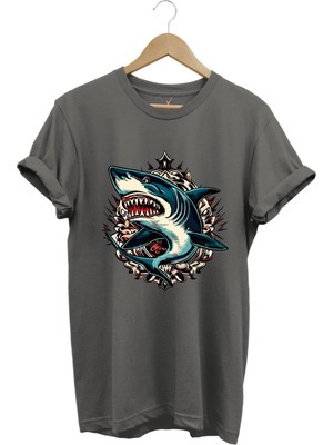 Köpek Balığı Baskılı Deniz Kum Güneş Shark Baskılı Regular Fit %100 Pamuk Tişört