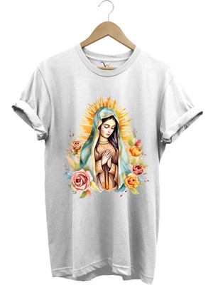 Renkli Meryem Ana Baskılı %100 Pamuk Regular Fit Bisiklet Yaka T-Shirt