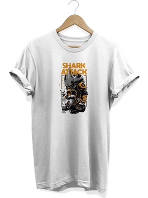 Shark Attack Baskılı T-Shirt