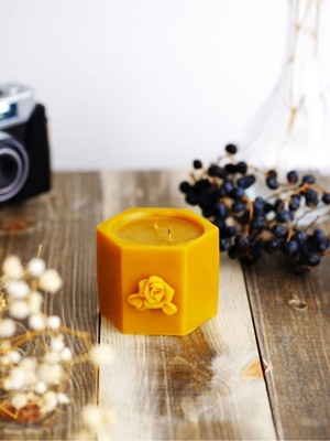 Balmumu Mum Gül Objeli Altıgen