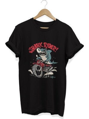 Shark Rider Baskılı T-Shirt