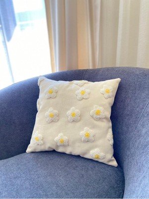 Papatya Çiçek Desenli Yıkanmış Keten Punch Kırlent Yastık Kılıfı 42*42 cm