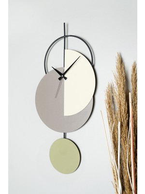 Iç Içe Geçmiş Renkli Metal Duvar Saati, Modern Dekoratif Tasarım