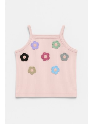 Kız Çocuk Ribana Pamuklu Pudra Renk Çiçek Aplikeli Askılı Crop T-Shirt – Yazlık Renkli Tasarım