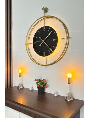 Modern Büyük Metal Duvar Saati, Siyah Cam, Altın Detay, Şık ve Dekoratif Tasarım