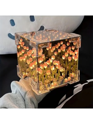 El Yapımı Mor Sonsuz Lale Gece Lambası Demonte, Şık ve Huzurlu Atmosfer Için Ideal