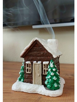 Kahve Renkli, El Boyaması Dağ Evi Şeklinde Tütsülü Obje Dekorasyon Ürünü