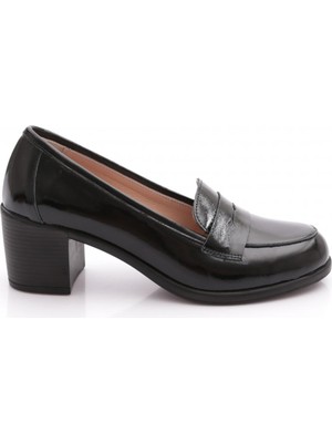 Dgn 25030 Kadin Loafer Ayakkabi