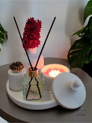 Beyaz Dekoratif Mum ve Vazo Seti, Oda Kokusu, Kubbeli Mumluk, Kırlent ve Tepsi Ile.