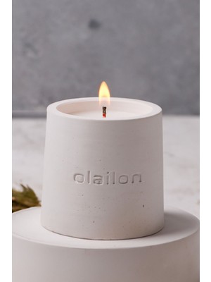 Konik Tasarım Oryantal Kokulu Beton Mum, Beyaz, Şık ve Eşsiz Dekoratif Aksesuar