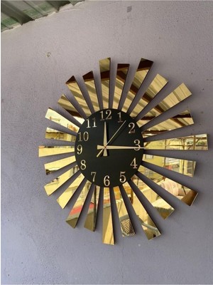 Siyah Gold Aynalı Pleksi Piyano Şeklinde Duvar Saati, Şık ve Modern Dekorasyon.