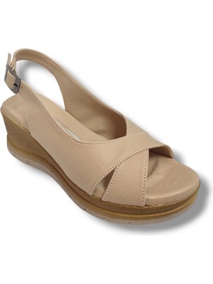 C-Shoes KA06-25 Deri Anatomik Dolgu Topuk Kadın Sandalet
