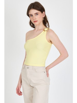 Sarı Toka Detaylı Tek Omuz Bluz 1649