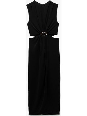 Koton Kolsuz Bisiklet Yaka Metal Aksesuarlı Pencere Detaylı Midi Abiye Elbise