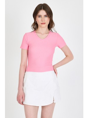 Pembe Taş Işleme Detaylı V Yaka Slim Fit Tişört 0949